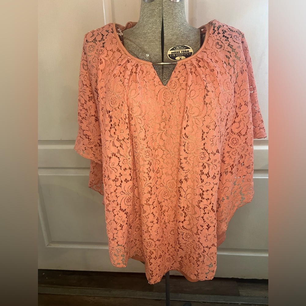 Simply Emma Blouse Top Size 3X Floral Lace Coral/Pink/Peach Poncho With Tank